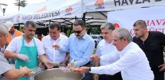 Havza'da Muharrem Ayı Dolayısıyla Aşure Dağıtıldı