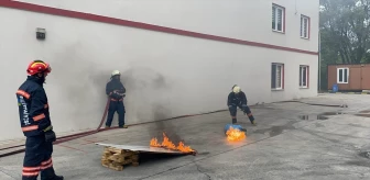 Sakarya Büyükşehir Belediyesi İtfaiye Dairesi, geleceğin ateş savaşçılarını yetiştiriyor