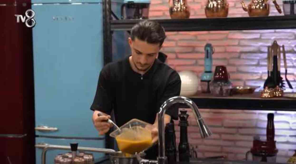 Masterchef Enes Şahin kimdir, kaç yaşında? Enes Şahin kim, yaşı, aslen nereli, evli mi?