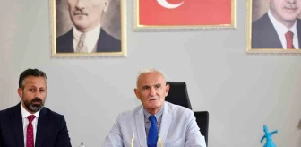 AK Parti Genel Başkan Yardımcısı Yusuf Ziya Yılmaz Ardahan'da Partilileriyle Buluştu