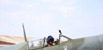 İngiltere'den gelen Spitfire Mk9 Sivrihisar Hava ve Uzay Müzesi'ne katıldı