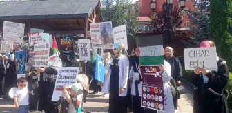 Erzurum'da İsrail'in Gazze'ye saldırılarını protesto eden sağlıkçılar sessiz yürüyüşe devam ediyor