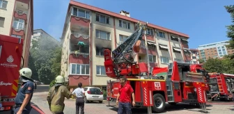 Şişli'de 4 Katlı Binada Çıkan Yangın Söndürüldü