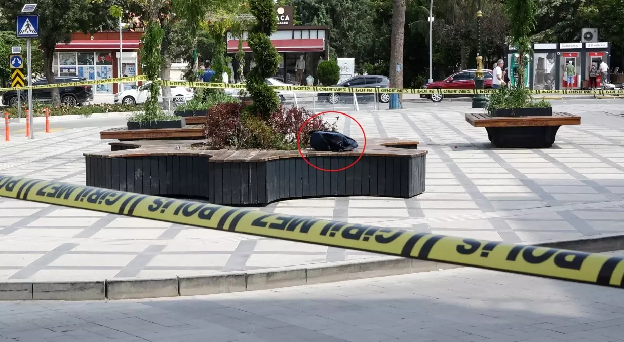 Burdur'da Bankta Unutulan Çanta Tedirginlik Yarattı