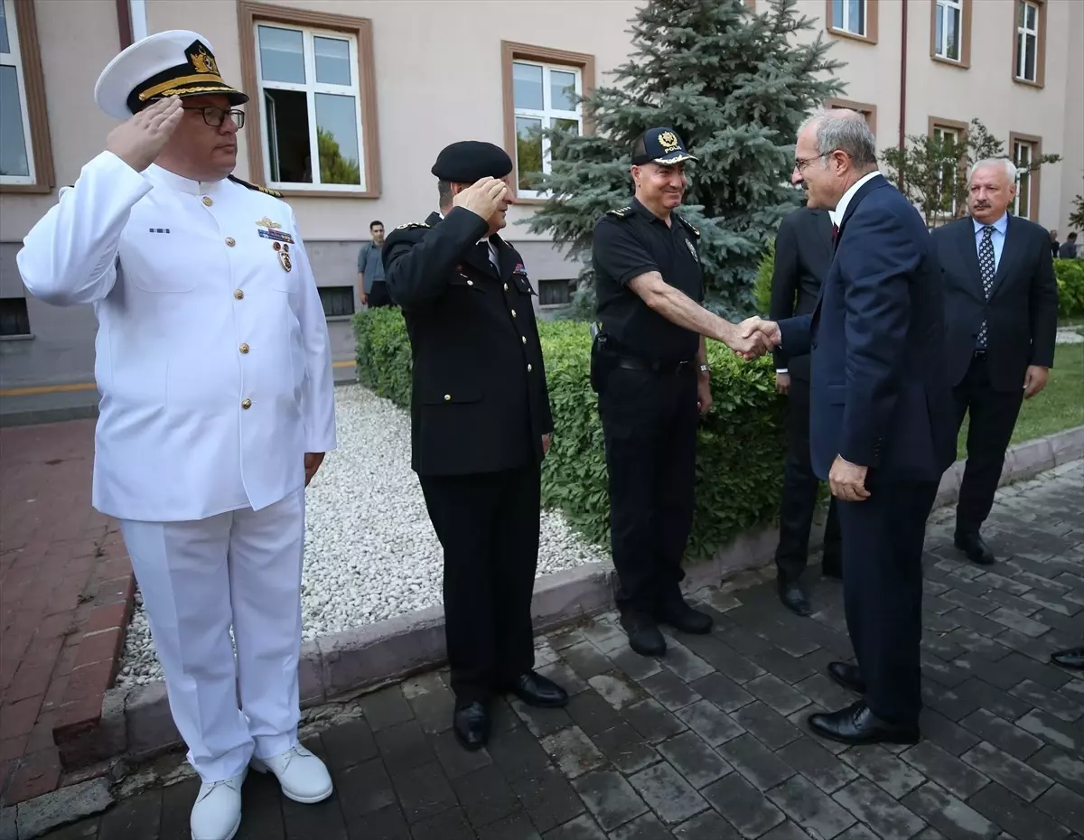 Elazığ Valisi Ömer Toraman, Çanakkale Valiliği'ne atandı