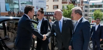 DEVA Partisi Genel Başkanı Ali Babacan, İYİ Parti Genel Başkanı Müsavat Dervişoğlu'nu ziyaret etti