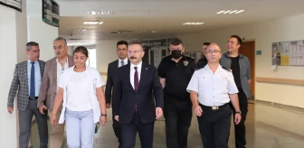 Eskişehir Valisi Hüseyin Aksoy, uyuşturucu operasyonunda yaralanan polisi ziyaret etti