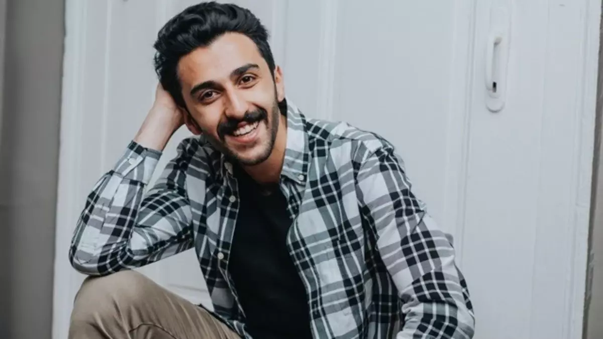 Kızılcık Şerbeti Firaz kim? Batuhan Yüzgüleç kimdir, kaç yaşında ve hangi dizilerde oynadı?