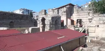 Sinop'ta Balatlar Yapı Topluluğu Kazılarında Hristiyan Dini Figürleri Ortaya Çıktı