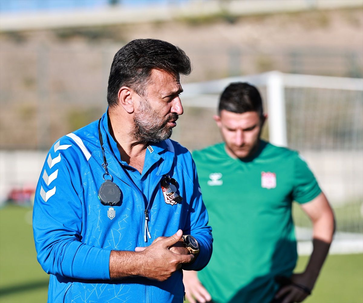 EMS Yapı Sivasspor, Erzurum'da hazırlıklarını sürdürdü