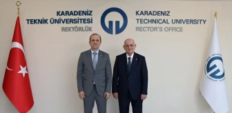 Eski TBMM Başkanı İsmail Kahraman, KTÜ Rektörü Prof. Dr. Hamdullah Çuvalcı'yı ziyaret etti