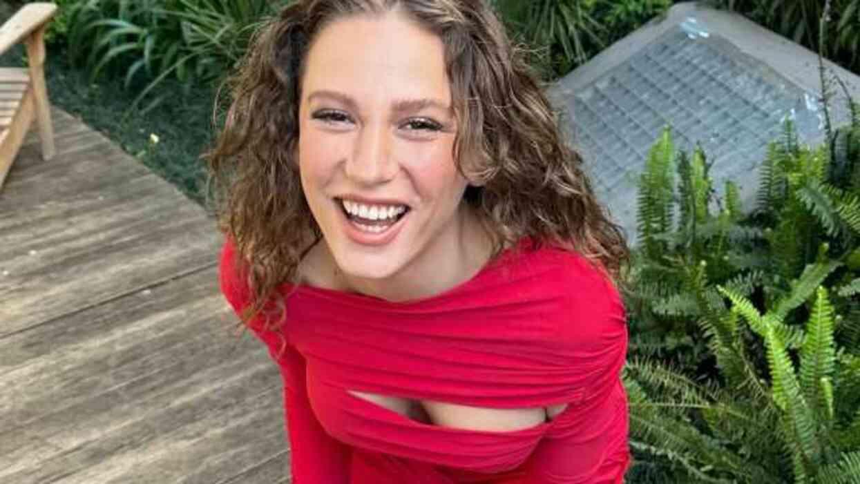 Serenay Sarıkaya ile Mert Demir evleniyor mu? Mert Demir'in annesi ne dedi?