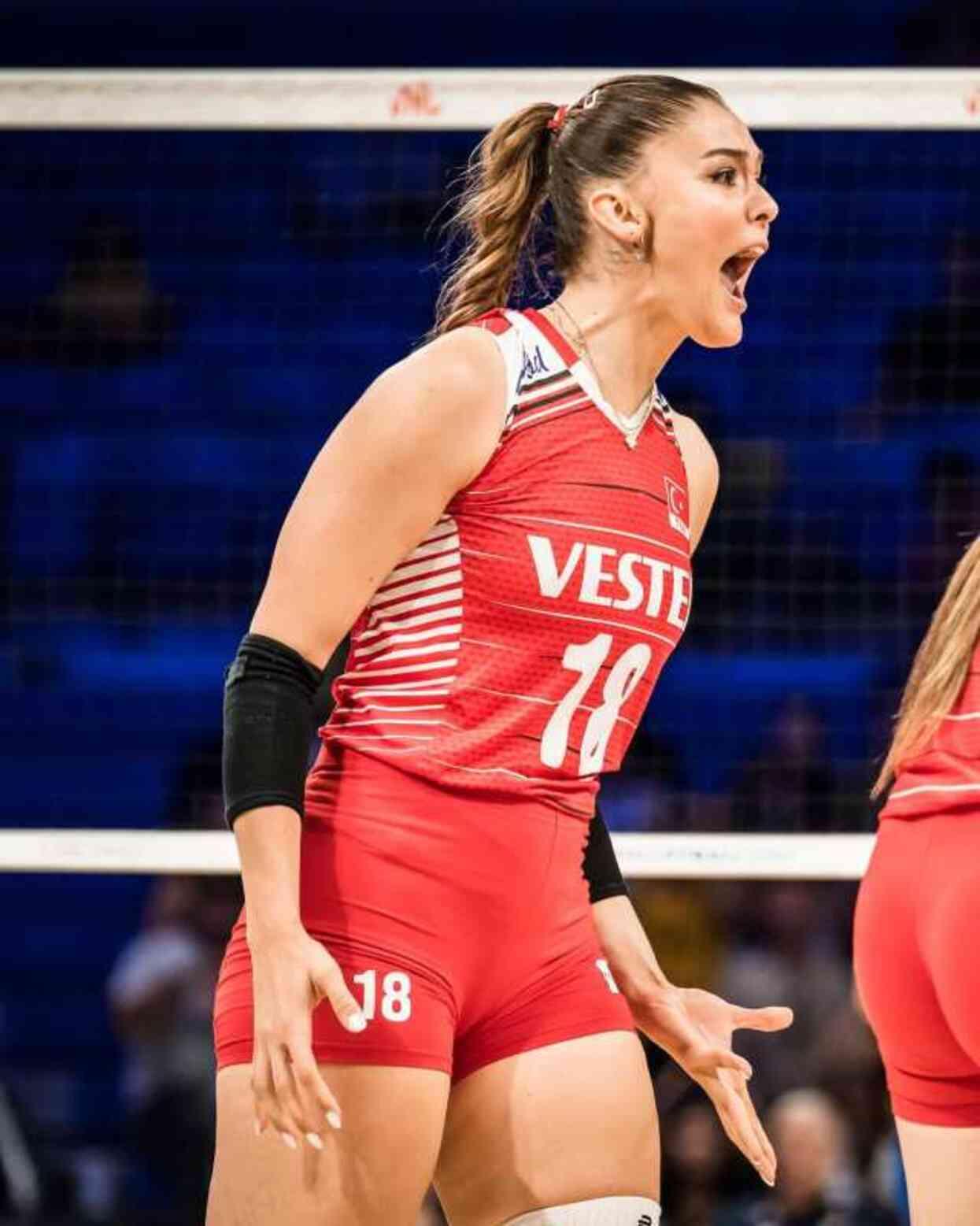 Zehra Güneş Paris Olimpiyatları'nda oynayacak mı? Zehra Güneş takımda mı?