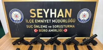 Adana'da Karpuz Tezgahında Ruhsatsız Silahlar Ele Geçirildi