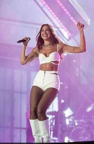 bir-haftada-1-milyon-sterlin-kazanan-dua-lipa-17552790_3901_m bir-haftada-1-milyon-sterlin-kazanan-dua-lipa-17552790_3901_m Bir haftada 1 milyon sterlin kazanan Dua Lipa, İngiltere'nin en zengin ünlüleri arasına girdi Bir haftada 1 milyon sterlin kazanan Dua Lipa, İngiltere’nin en zengin ünlüleri arasına girdi bir haftada 1 milyon sterlin kazanan dua lipa 17552790 3901 m