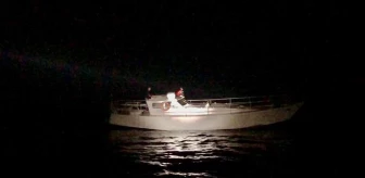 İzmir'de Sahil Güvenlik Ekipleri 86 Düzensiz Göçmen Yakaladı