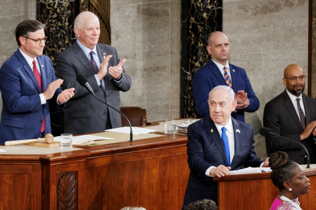 ABD kongresinde Netanyahu'ya tepki gösteren tek üye! Herkes kim olduğunu merak etti