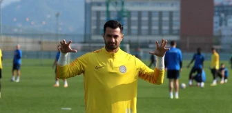 Çaykur Rizespor, kaleci Gökhan Akkan ile yeni sözleşme imzaladı
