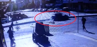 Diyarbakır'da Otomobil Çocuğa Çarptı