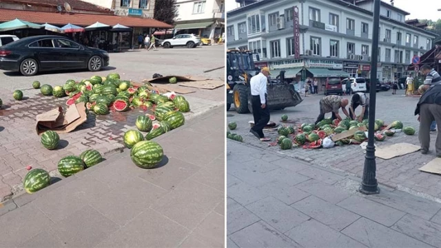 Interesting protest in front of the governorship! They spilled the watermelons that were not allowed to be sold.