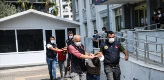 Mersin'de terör örgütü elebaşı lehine slogan atan 10 şüpheli tutuklandı
