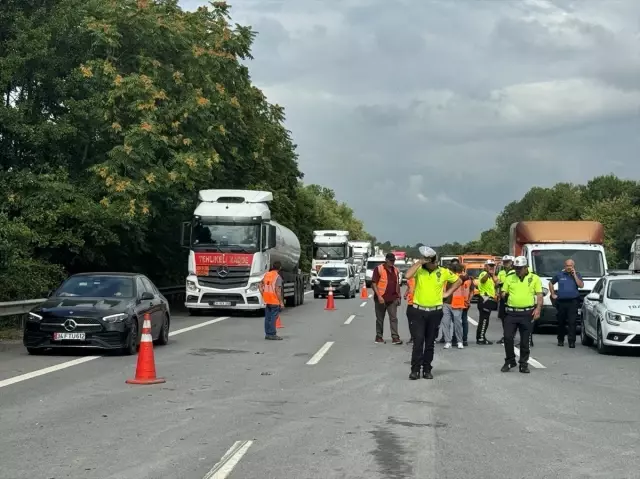 Anadolu Otoyolu'nda korkunç kaza: 3 ölü, 3 yaralı