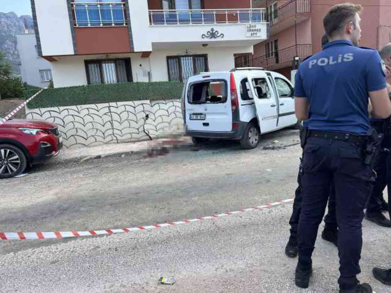 Çocukların havuz kavgasına aileler de dahil oldu! Manisa'da ne oldu? Olay ne?