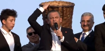 Küfeyi sırtına alan Özgür Özel'den Erdoğan'a erken seçim çağrısı: Biz taşırız