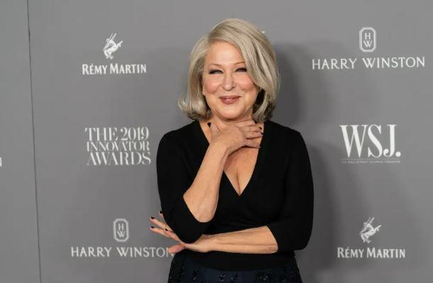 Artist Bette Midler reveals that she and her husband have been sleeping in separate beds for 40 years