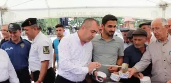 Samsun'un Asarcık ilçesinde muharrem ayı dolayısıyla 500 kişiye aşure ikram edildi