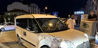 Sinop'ta motosikletle otomobil çarpıştı: 1 yaralı