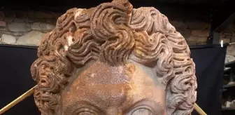 Aphrodisias'ta Zeus'a Ait Mermer Baş Bulundu