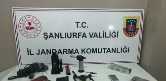 Şanlıurfa'da İş Yerinden Hırsızlık Yapan 2 Şüpheli Gözaltına Alındı