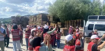 Çatalca'da Polonez Gıda İşçileri İşten Çıkarılmalarını Protesto Ediyor