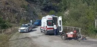 Çorum'da sepetli motosiklet ile kamyon çarpıştı: 1 ölü, 1 yaralı