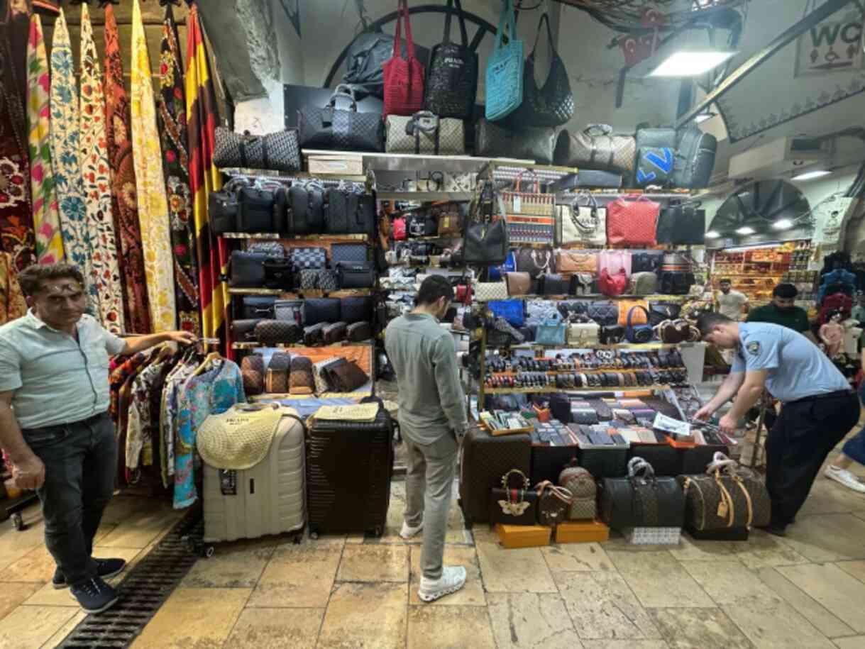 Fatih Belediyesi, Kapalıçarşı'daki İşgalleri Düzenlemek İçin Harekete Geçti