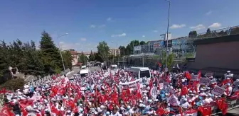 Memur-Sen Üyeleri Ankara'da Yürüyüşü Tamamladı