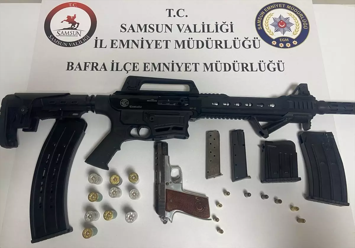 Samsun Bafra İlçesi'nde dayısını silahla tehdit eden şüpheli yakalandı