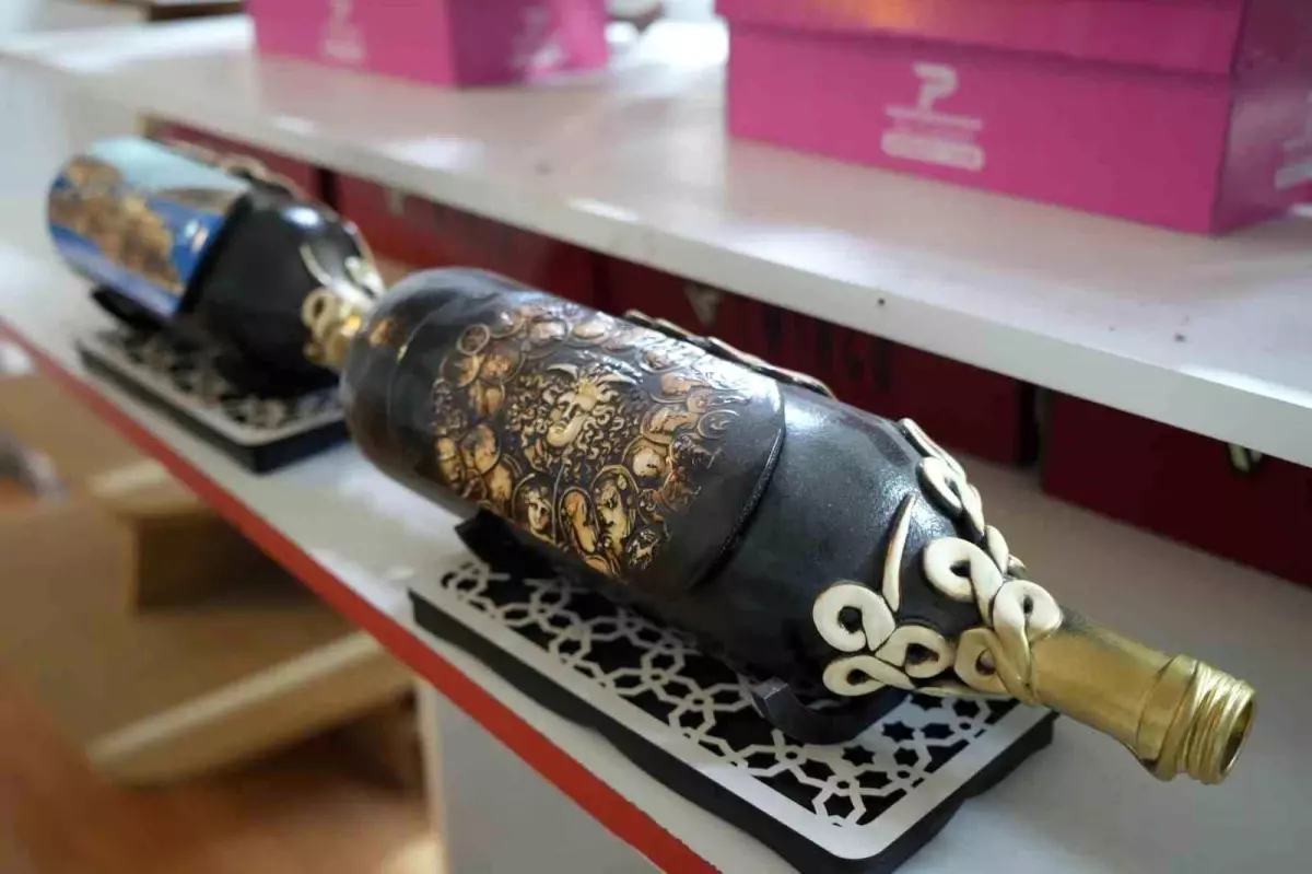 Samsun'da Atık Şişeler Sanat Eserine Dönüşüyor