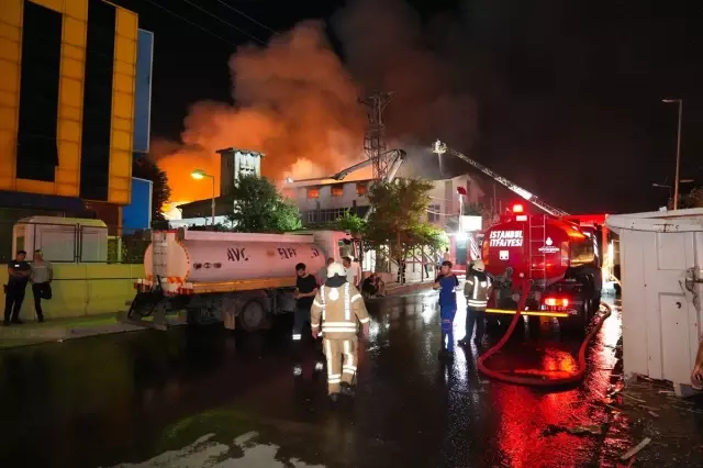 Big fire in a furniture factory in Avcılar, Istanbul