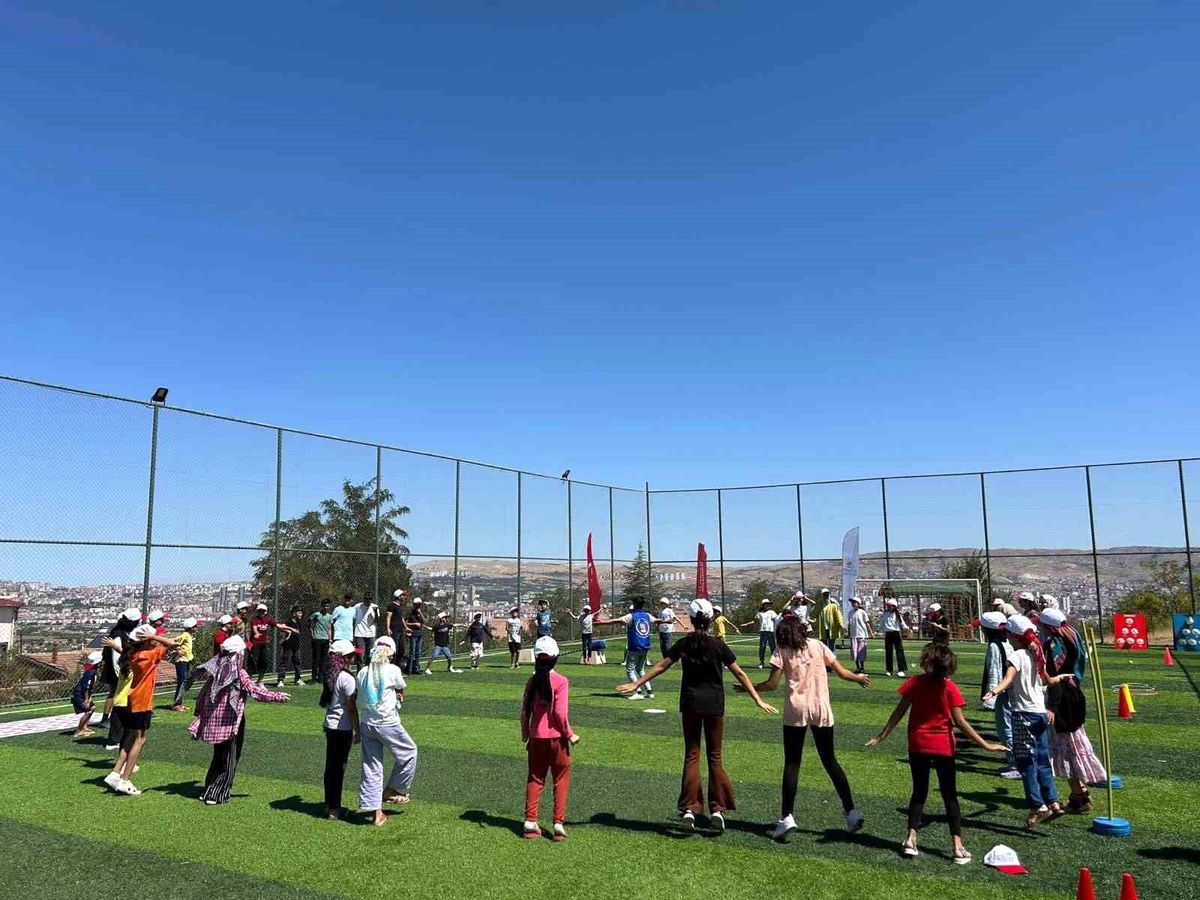 Elazığ Şehit Muammer Faruk Salgar Gençlik Merkezi'nden yüreklere dokunan etkinlik