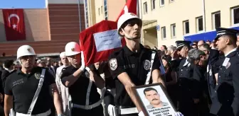 KASTAMONU'da şehit polis memuru için tören; yaralı arkadaşı da katıldı (VİDEO EKLENDİ)