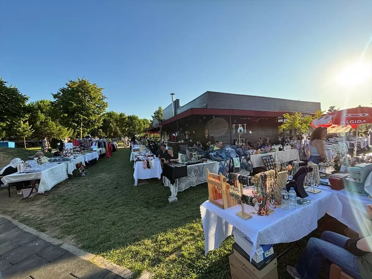 Bursa'da Girişimci Kadınlar Alışveriş Şenliği Düzenlendi