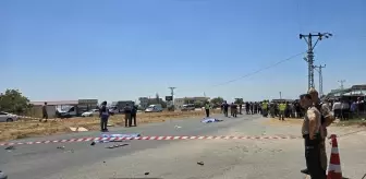 Hatay'da kamyonetin çarptığı motosikletteki 2 kişi hayatını kaybetti