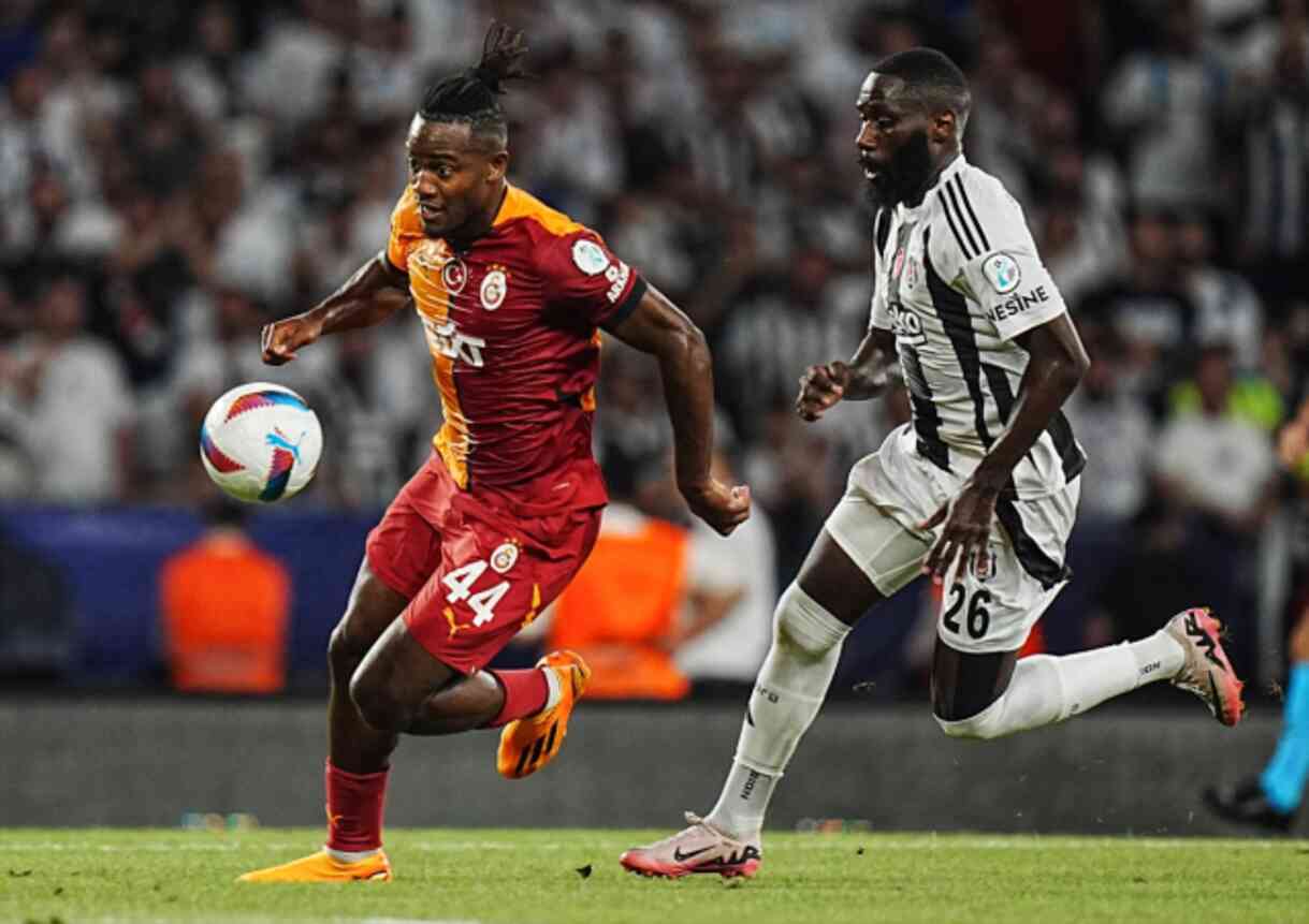 BEŞİKTAŞ- GALATASARAY SÜPER KUPA MAÇINDAN KARELER
