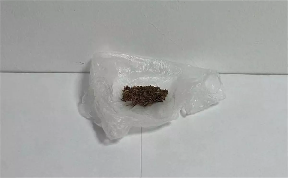 Çorlu'da Otomobilde Ruhsatsız Tabanca Ele Geçirildi