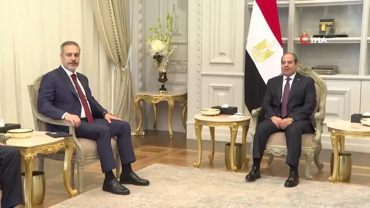 Bakan Fidan, Mısır Cumhurbaşkanı es-Sisi tarafından kabul edildi