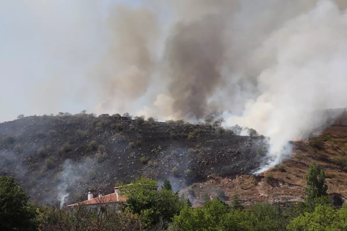 Kayseri'de Dağlık Araziye Yangın Çıktı