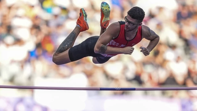 National athlete Ersu Şaşma became fifth in the Olympics in Paris.