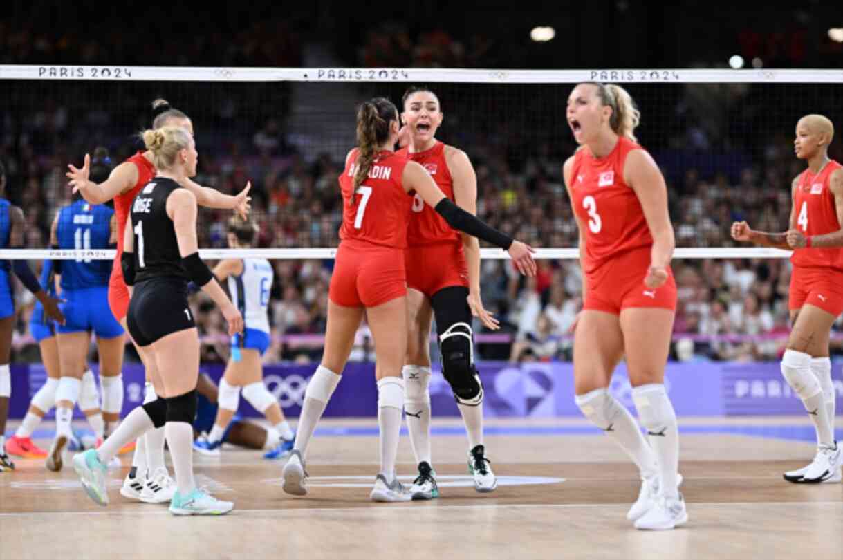 TÜRKİYE- ÇİN MAÇI CANLI İZLE || Türkiye- Çin çeyrek final maçı ne zaman? Paris Olimpiyatları çeyrek final voleybol maçı hangi kanalda?